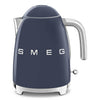 Smeg KLF03NBEU Wasserkocher, 1.7L, 2400W, Soft-Opening, Anti-Kalkfilter, Auto-Abschaltung, rutschfest, Navy Blue